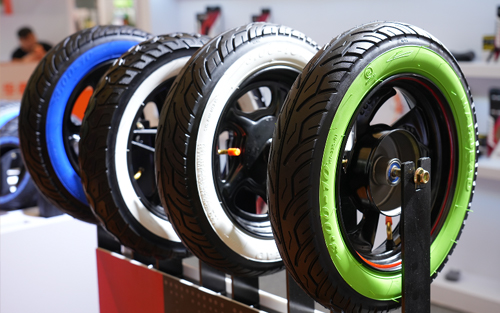 关于自行车使用彩色轮胎的优劣 关于自行车使用彩色轮胎的优劣